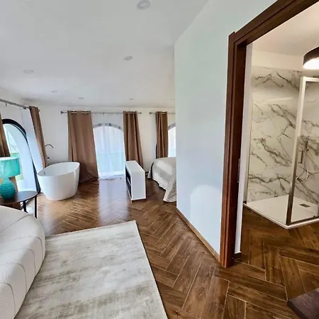 Bianca South Sardegna 4*
